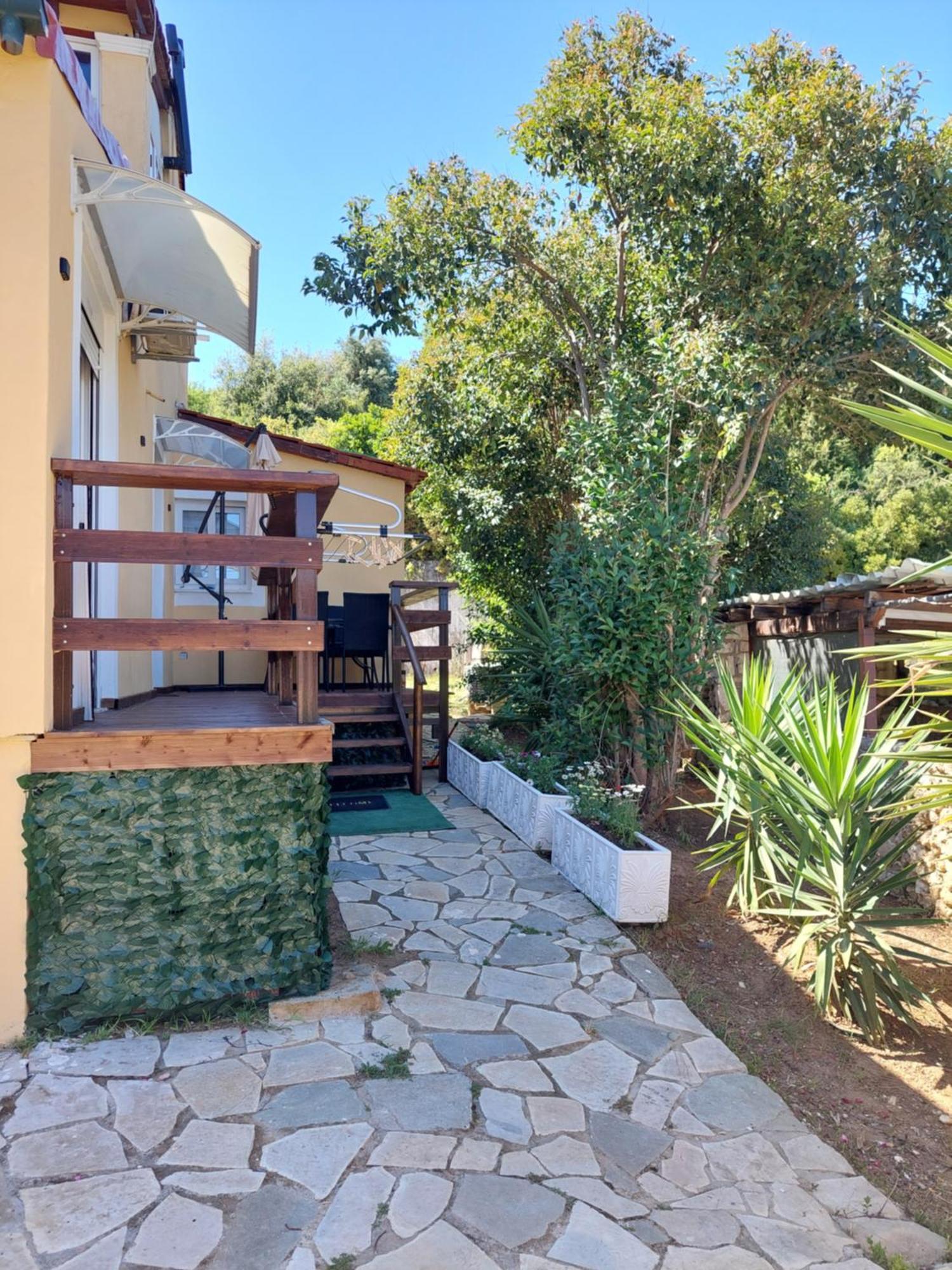 Thanos Guesthouse Corfu Agioi Deka  Exteriér fotografie